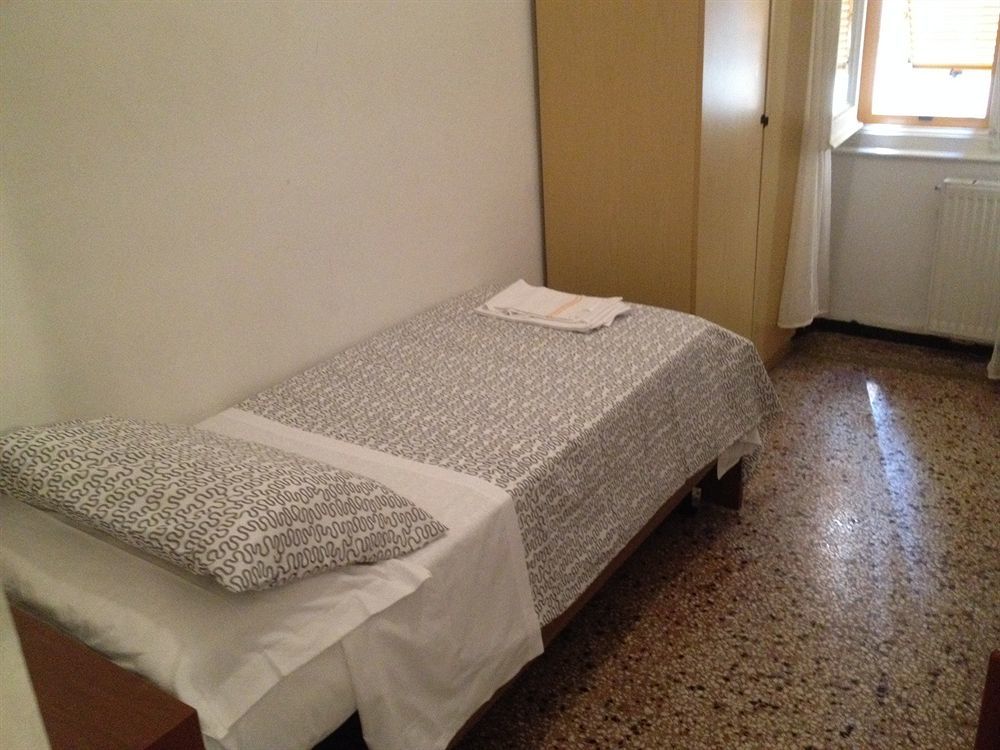 Albergo Novecento Genova Eksteriør bilde